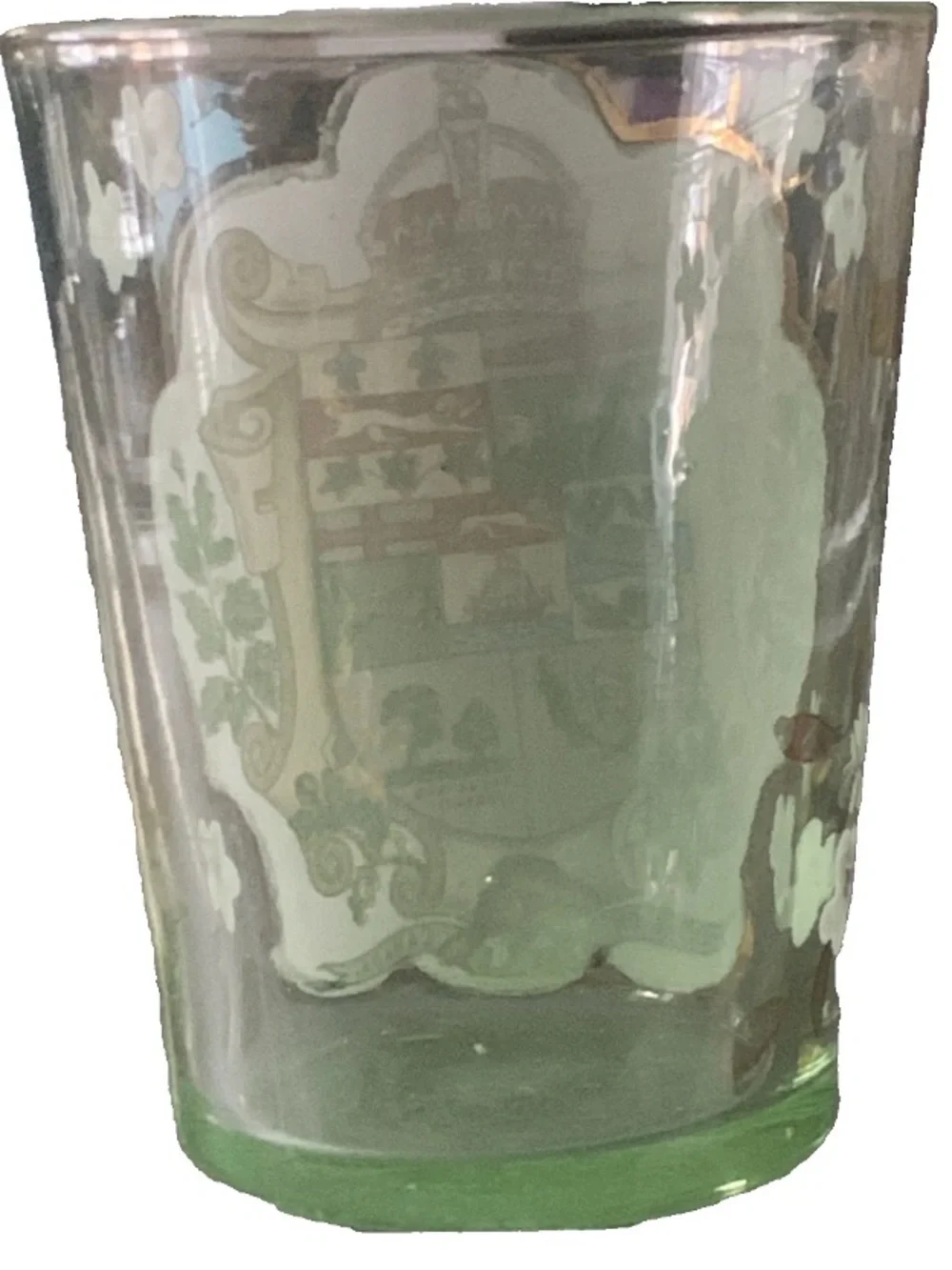 Vintage Dominion Glass Early Canadian Canada Coat of Arms Shot Glass Shotglass